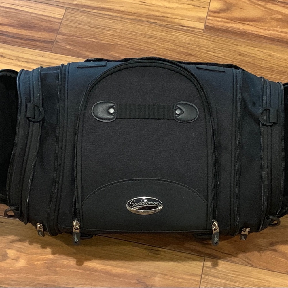 Saddlemen Deluxe Roll Bag